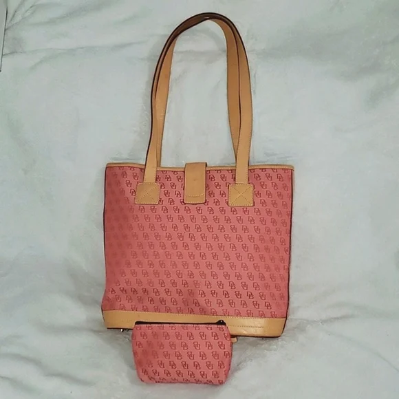 Dooney & Bourke Medium Shopper Tote &  Zippered Pouch Set - Picture 16 of 16